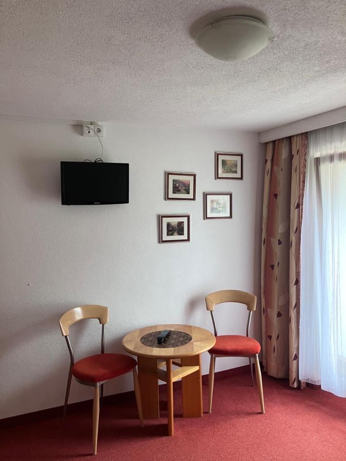 Haus Plankensteiner Hotel Kaunertal Bagian luar foto