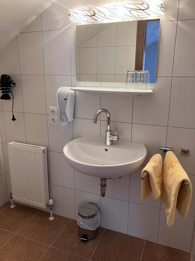 Haus Plankensteiner Hotel Kaunertal Bagian luar foto