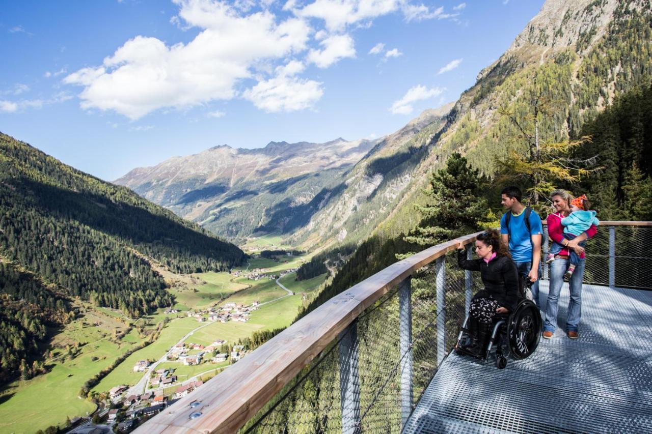 Haus Plankensteiner Hotel Kaunertal Bagian luar foto